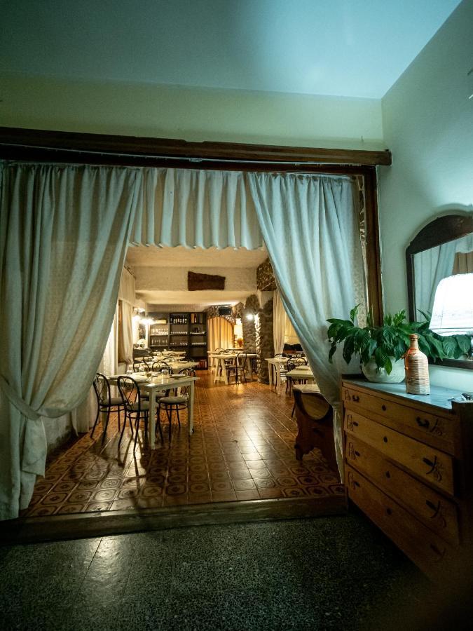 Albergo Ristorante Locanda Rosella Giba Exteriér fotografie
