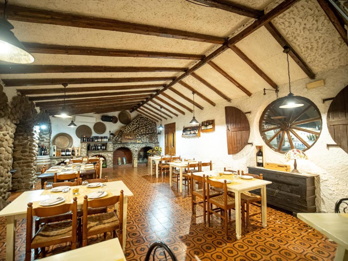 Albergo Ristorante Locanda Rosella Giba Exteriér fotografie